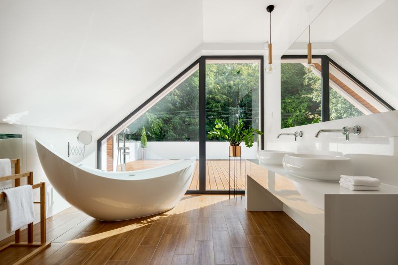 Luxurious freestanding bathtub